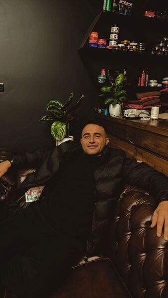  ,   Tony, 27 ,   ,   