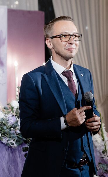  ,   Artem, 36 ,   ,   , c , 