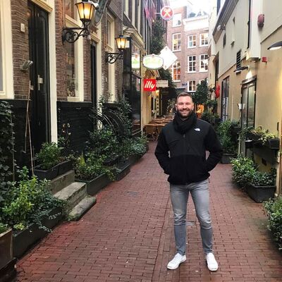  ,   Maksim, 36 ,   ,   