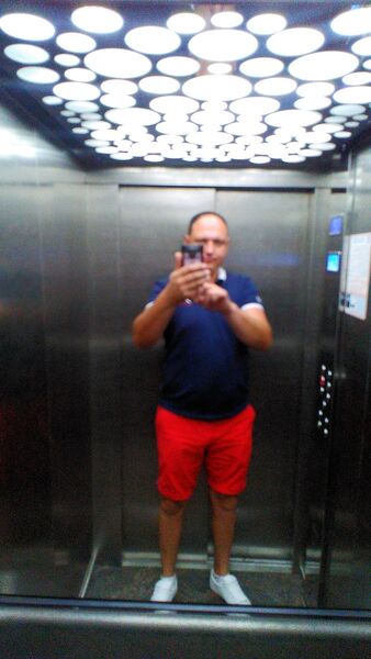  --,   , 44 ,   