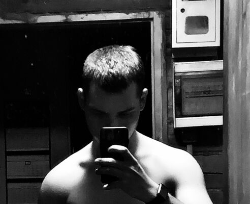 ,   Konstantin, 19 ,   