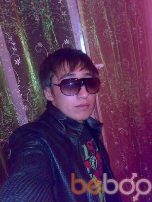  ,   Eko, 34 ,  