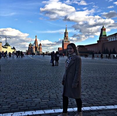  ,   Julia, 22 ,   ,   , c 