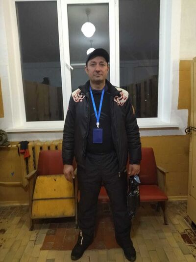  ,   Aleks, 47 ,   ,   , c 