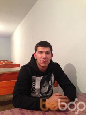  3912255  Aybek, 36 ,    