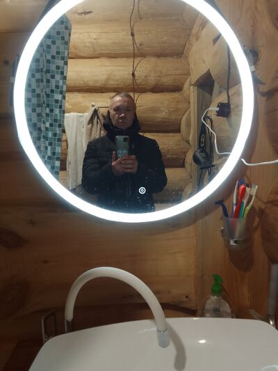  ,   Marat, 54 ,   c 