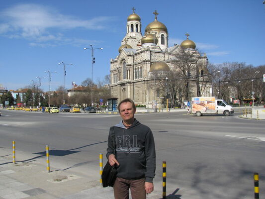  ,   Oleg, 59 ,   