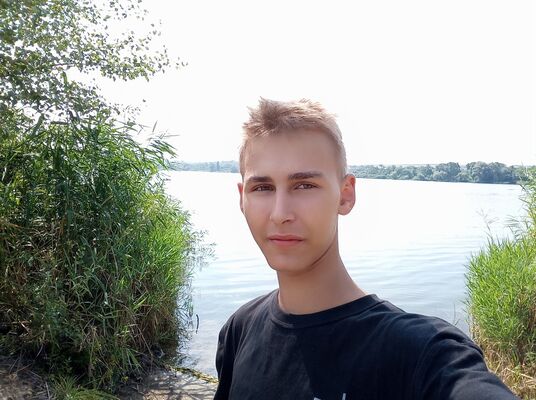  ,   Konstantin, 23 ,   