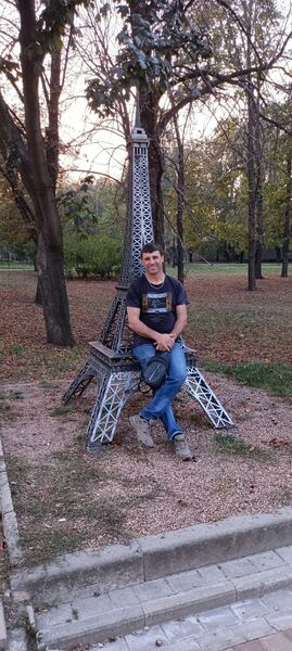  ,   Evgenii, 44 ,   ,   , c 