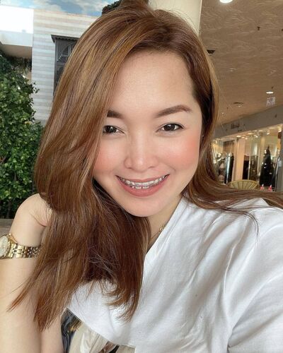  Bato,   Ellie, 33 ,   c 