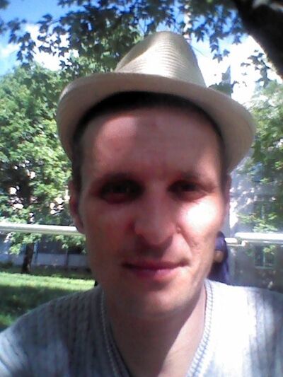  ,   Sergey, 40 ,   