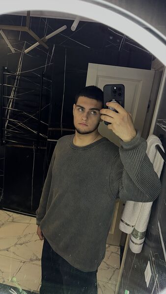  ,   Amir, 20 ,   ,   
