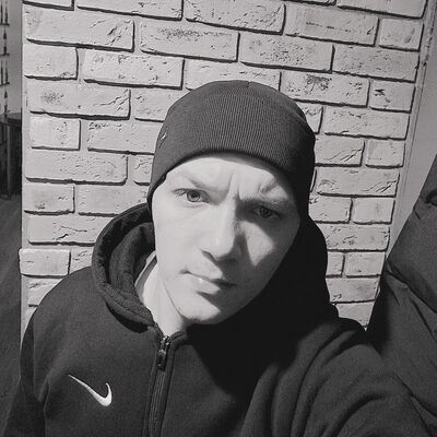  ,   Alexander, 21 ,   ,   