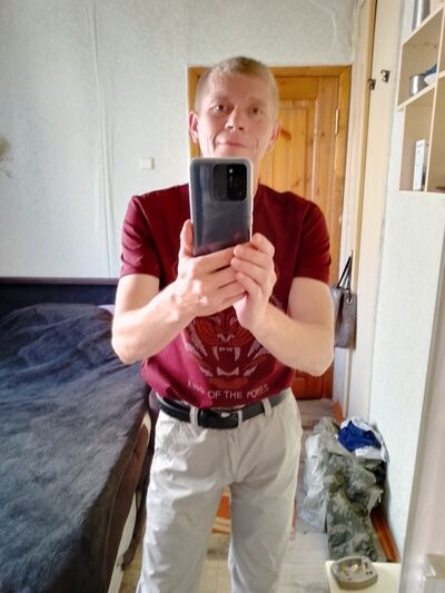  ,   Alexander, 43 ,     , c 