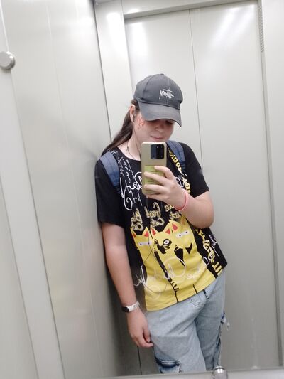  ,   Ksenia, 20 ,   c , 