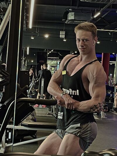  ,   Sergey, 21 ,   ,   , c , 