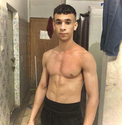  ,   Yassine, 19 ,   ,   