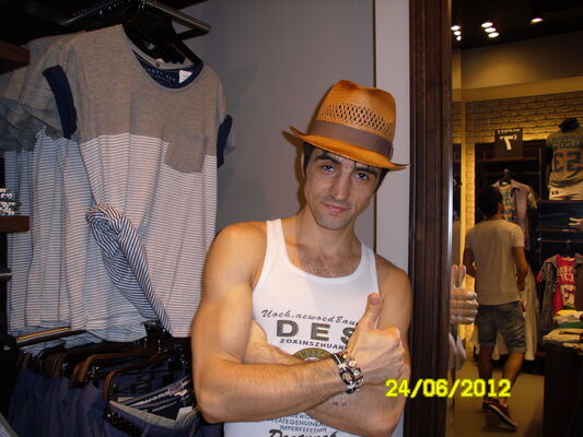  ,   Viktor, 39 ,   ,   , c 