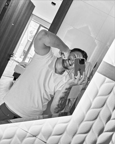  Venlo,   Andrey, 31 ,   ,   