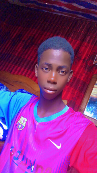  Villar del Arzobispo,   Djiby, 25 ,   ,   