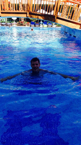  ,   Serjik, 37 ,   ,   , c 
