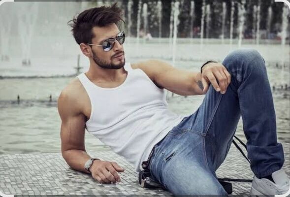  ,   Artur, 45 ,   ,   