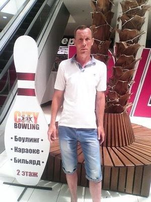  ,   Sergiu, 47 ,   ,   , c 