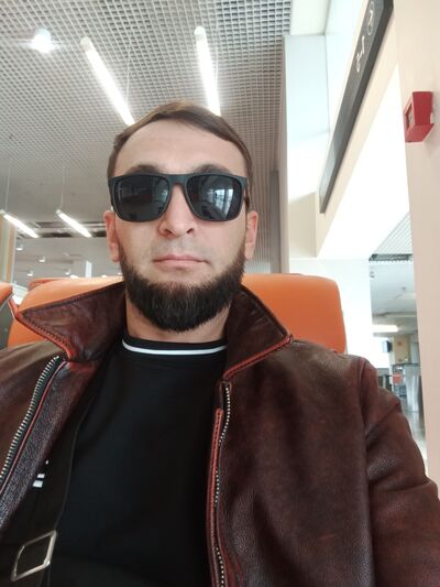  ,   Anas, 37 ,   ,   