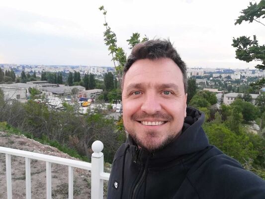  ,   Alex, 38 ,   ,   