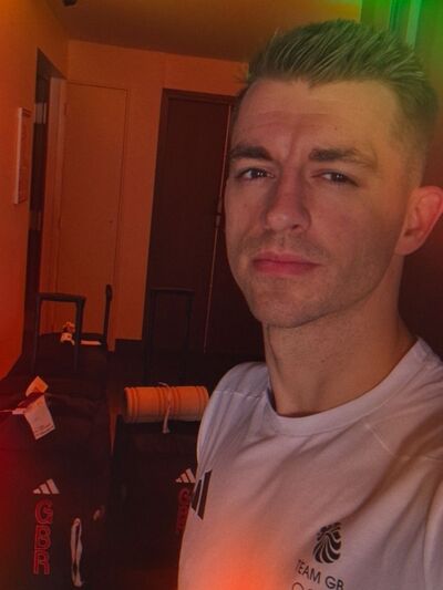  ,   Viktor, 35 ,   ,   