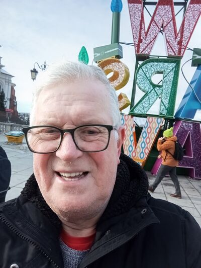 ,   Tomas, 49 ,   ,   