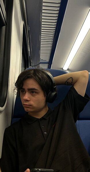  --,   , 22 ,   ,   