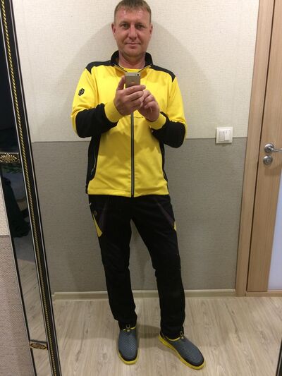  ,   Petr, 48 ,   ,   , c 
