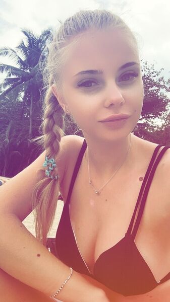  ,   Alena, 33 ,   ,   , c 