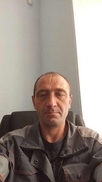  ,   Denis, 42 ,   ,   