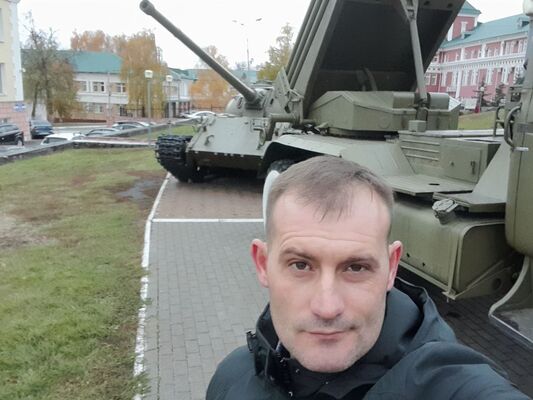  Easby,   , 42 ,   ,   