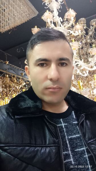  ,   Azizbek, 32 ,   ,   