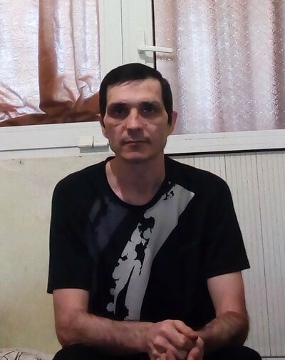  ,   Mihail, 45 ,   
