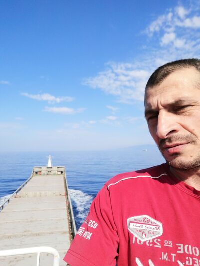  ,   David, 47 ,   ,   , c 