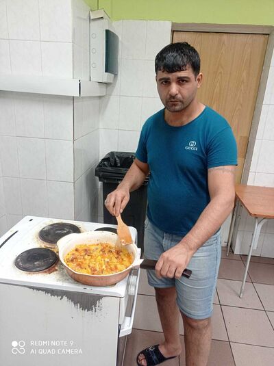  ,   Elvin, 34 ,   ,   