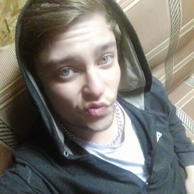   ,   Lev, 32 ,   ,   