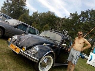  16051965  Konstantin, 44 ,    