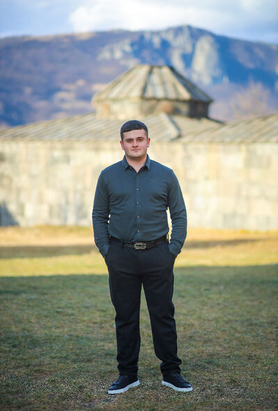  ,   Hayk, 27 ,   ,   , 