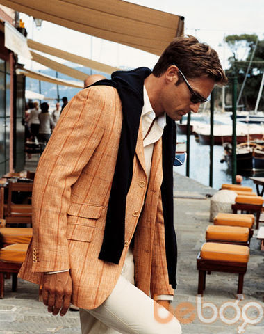  -,   Maxwell, 42 ,   