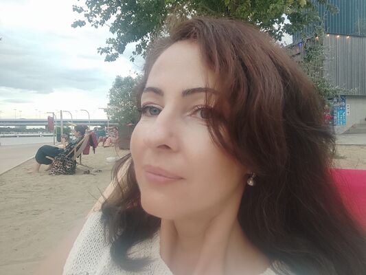  ,   Julia, 45 ,     , c 