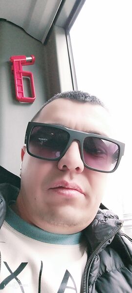  ,   Azic, 33 ,   ,   