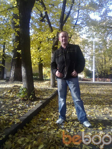 --,   Max111, 43 ,     , c 