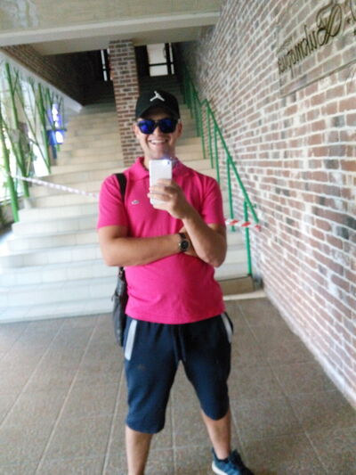  ,   Anton, 30 ,   ,   , c 