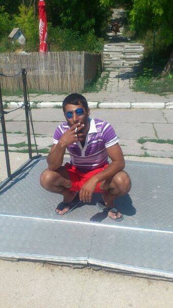  ,   Martin, 46 ,   ,   , c , 