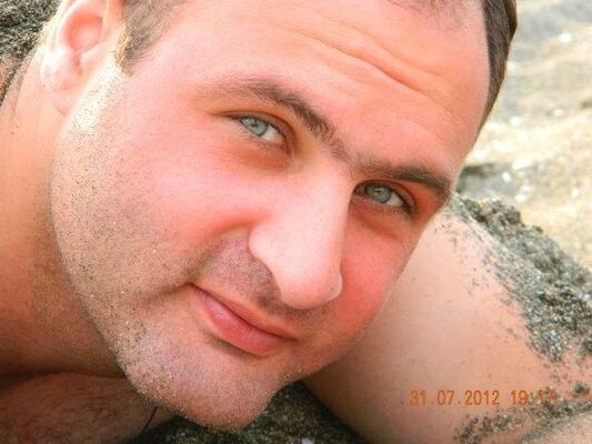  ,   Arzt, 43 ,   